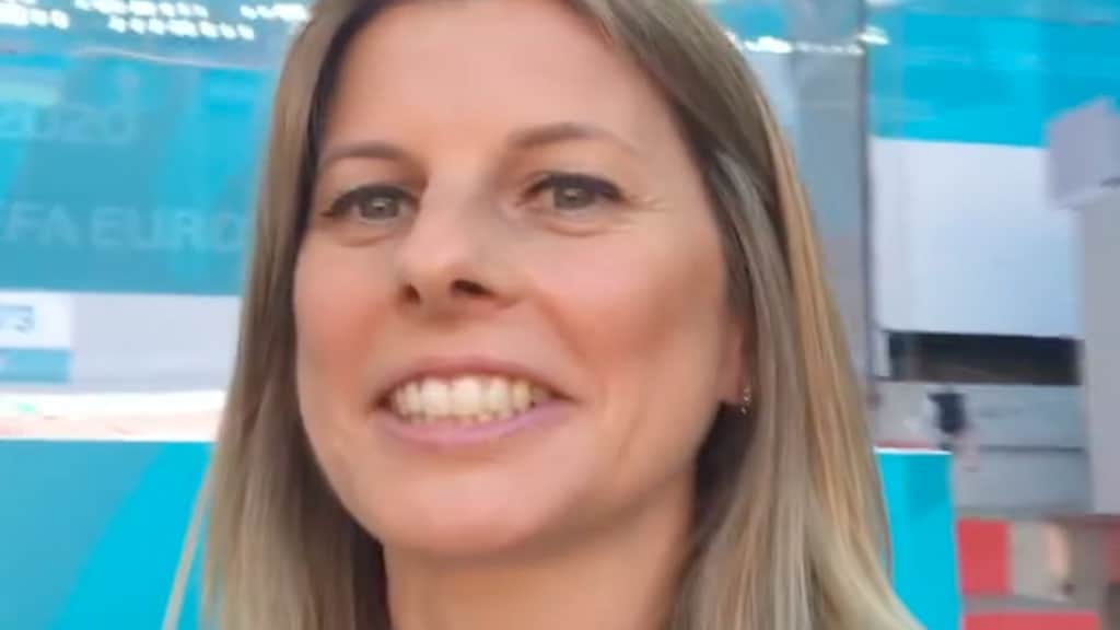 Katia Serra telecronista alla finale degli Europei di calcio