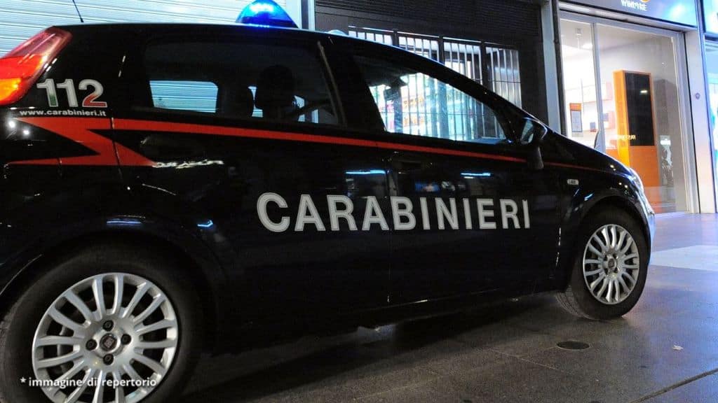 auto dei carabinieri