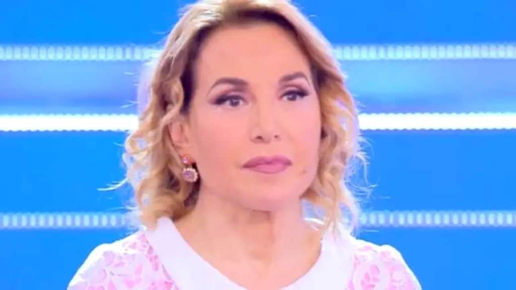 barbara d'urso cancellati due programmi da mediaset