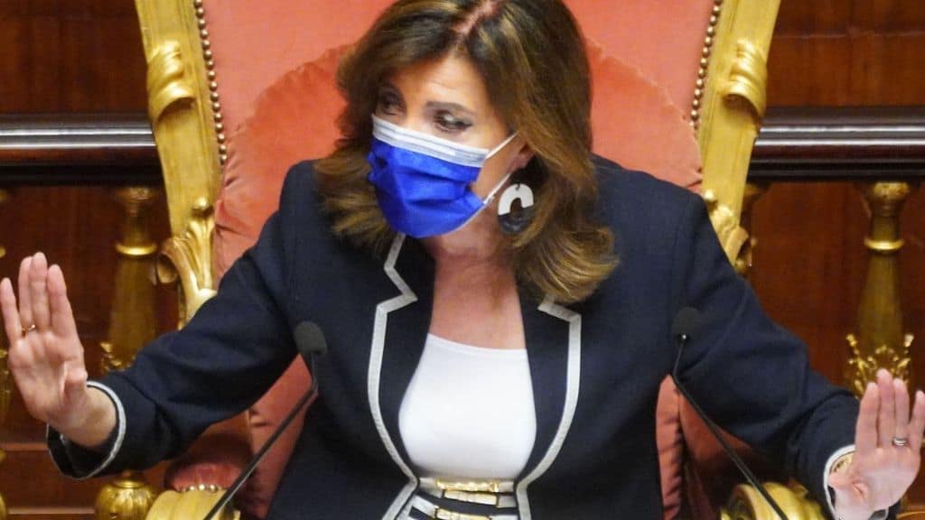 Ddl Zan, sospesa la discussione in Senato