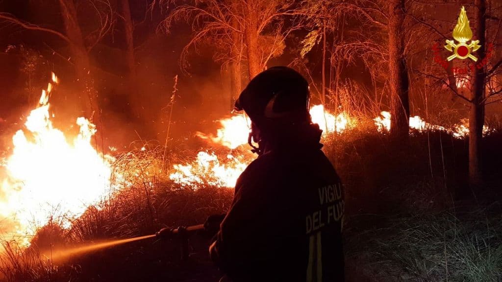 Incendi in Sardegna: preallarme nel cagliaritano