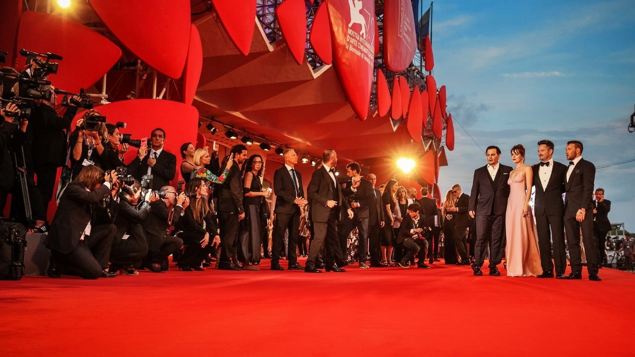 Venezia 78, al via la Mostra del Cinema: i film più attesi, i grandi ospiti e tutto quello che c’è da sapere