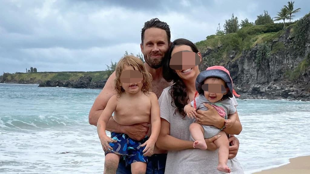 uccide i figli con un fucile da pesca