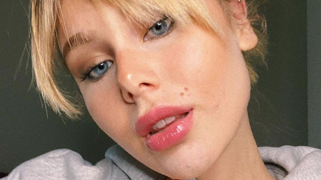 Jasmine Carrisi pubblica i messaggi degli hater