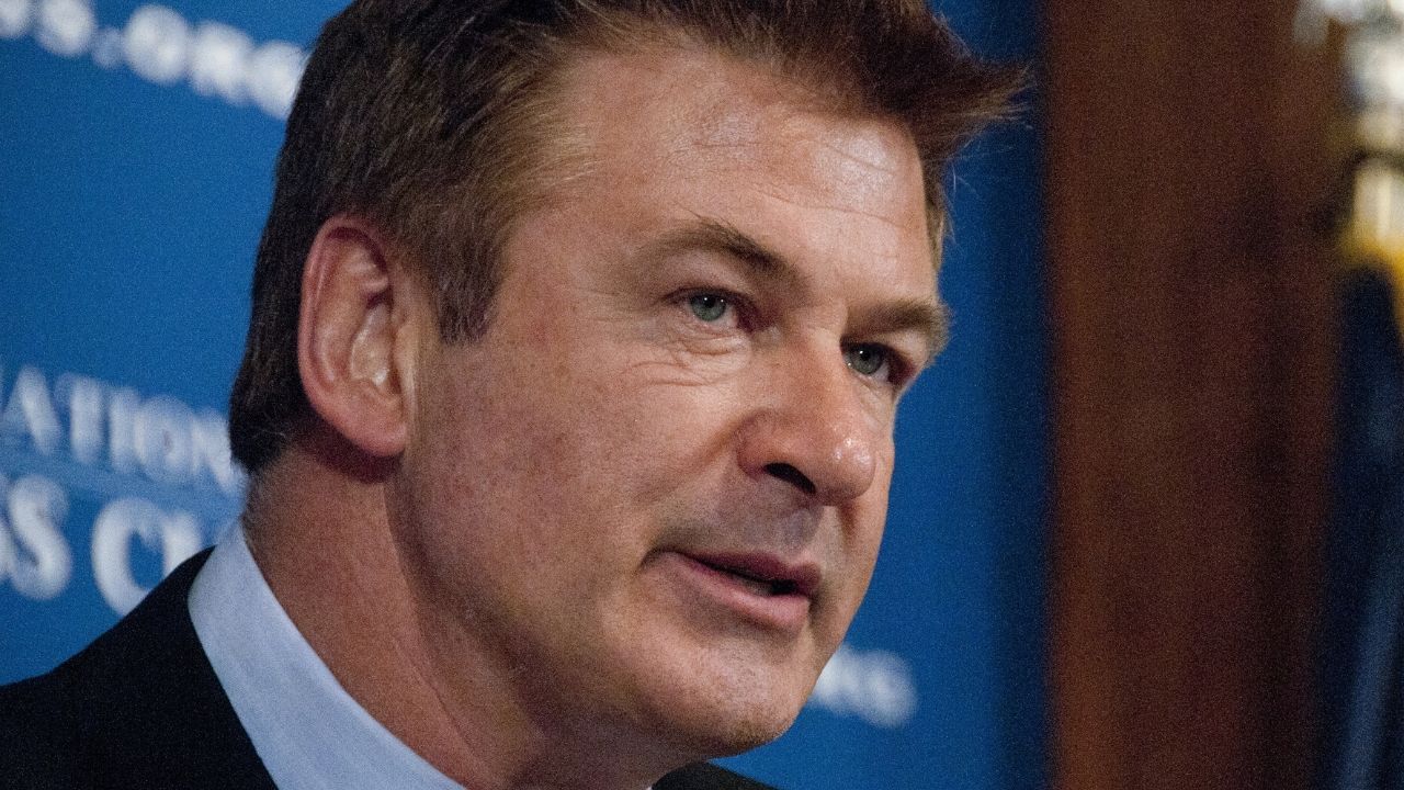 Alec Baldwin disperato dopo l'incidente sul set del film
