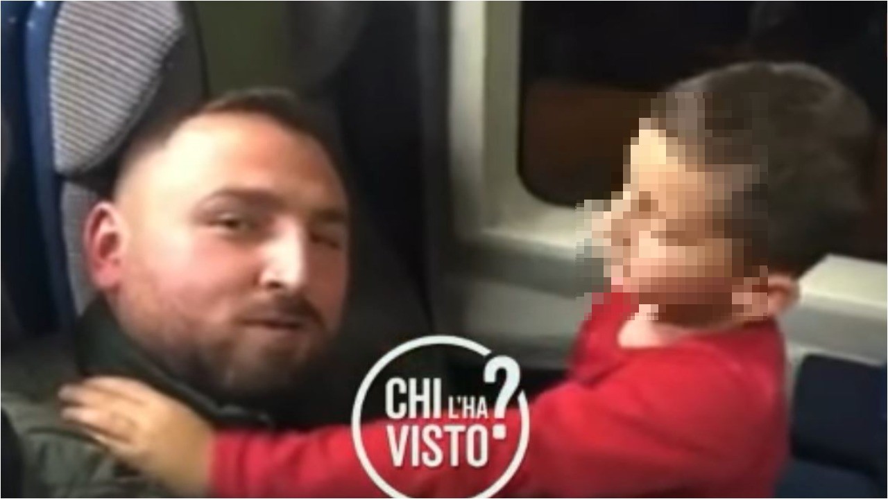 Ritrovato su un treno il bimbo rapito a Padova: era col padre al confine tra Romania e Ungheria