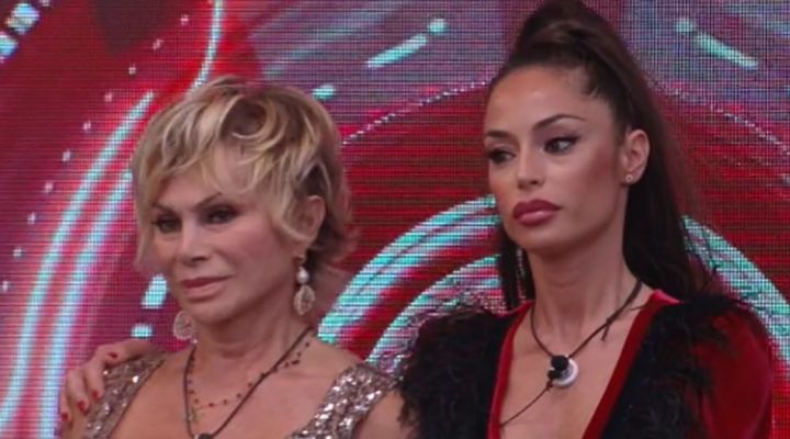 carmen-russo-raffaella-fico-gf-vip