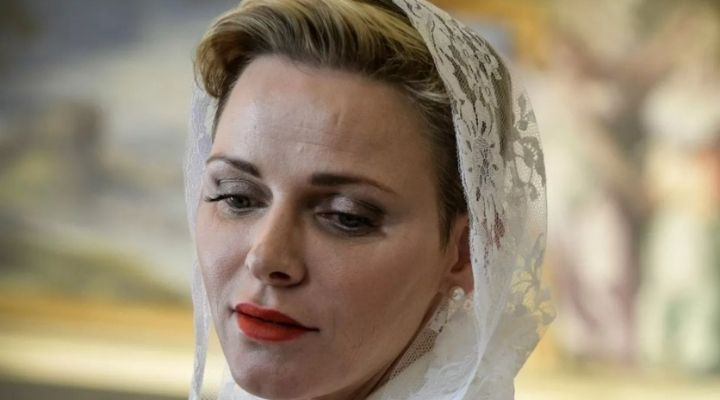 charlene-di-monaco-morte-cagnolino