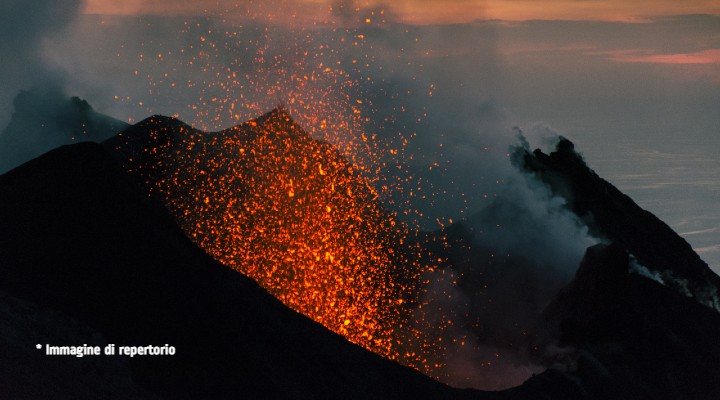 eolie stromboli vulcano cosa succede