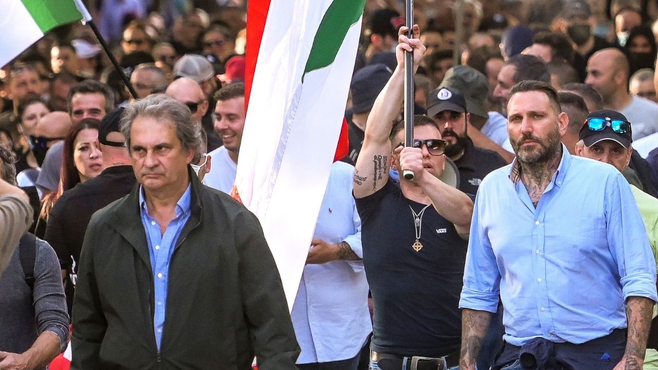 roberto fiore manifestazione forza nuova