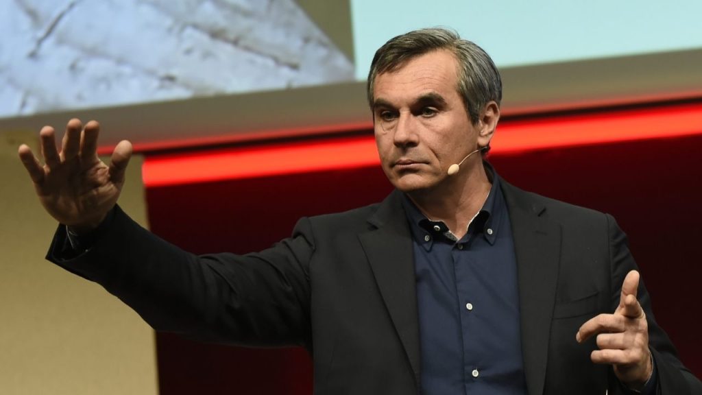 Valerio Rossi Albertini: chi è il fisico e scrittore di successo, concorrente a Ballando con le Stelle Valerio Rossi Albertini: chi è il fisico e scrittore di successo, concorrente a Ballando con le Stelle