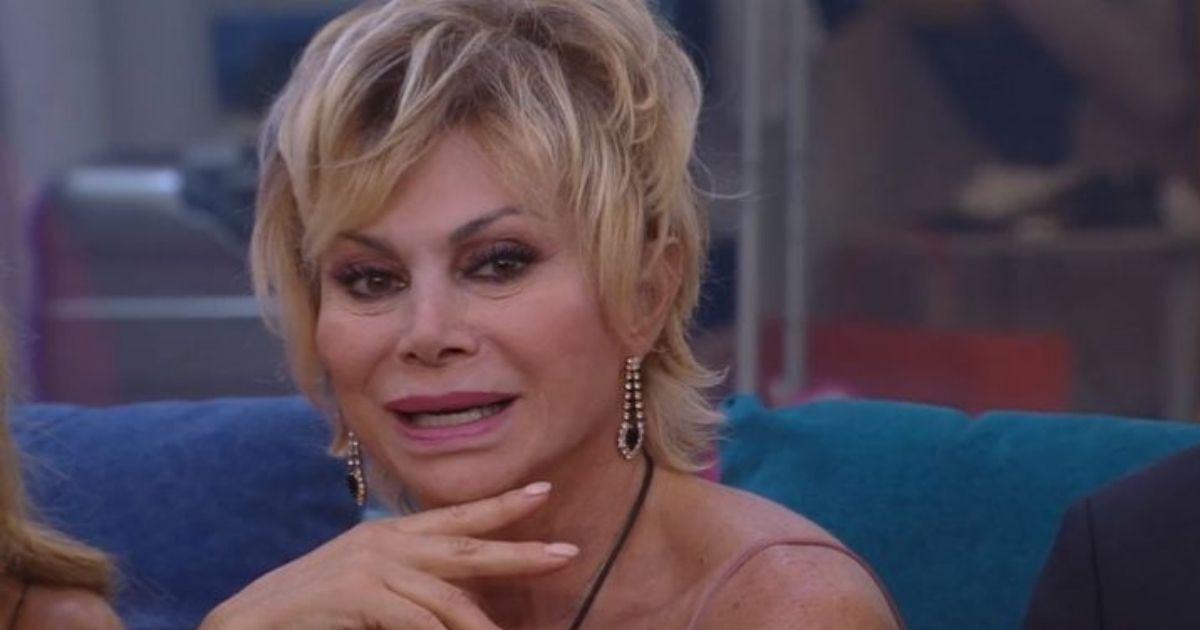 carmen russo addio gfvip