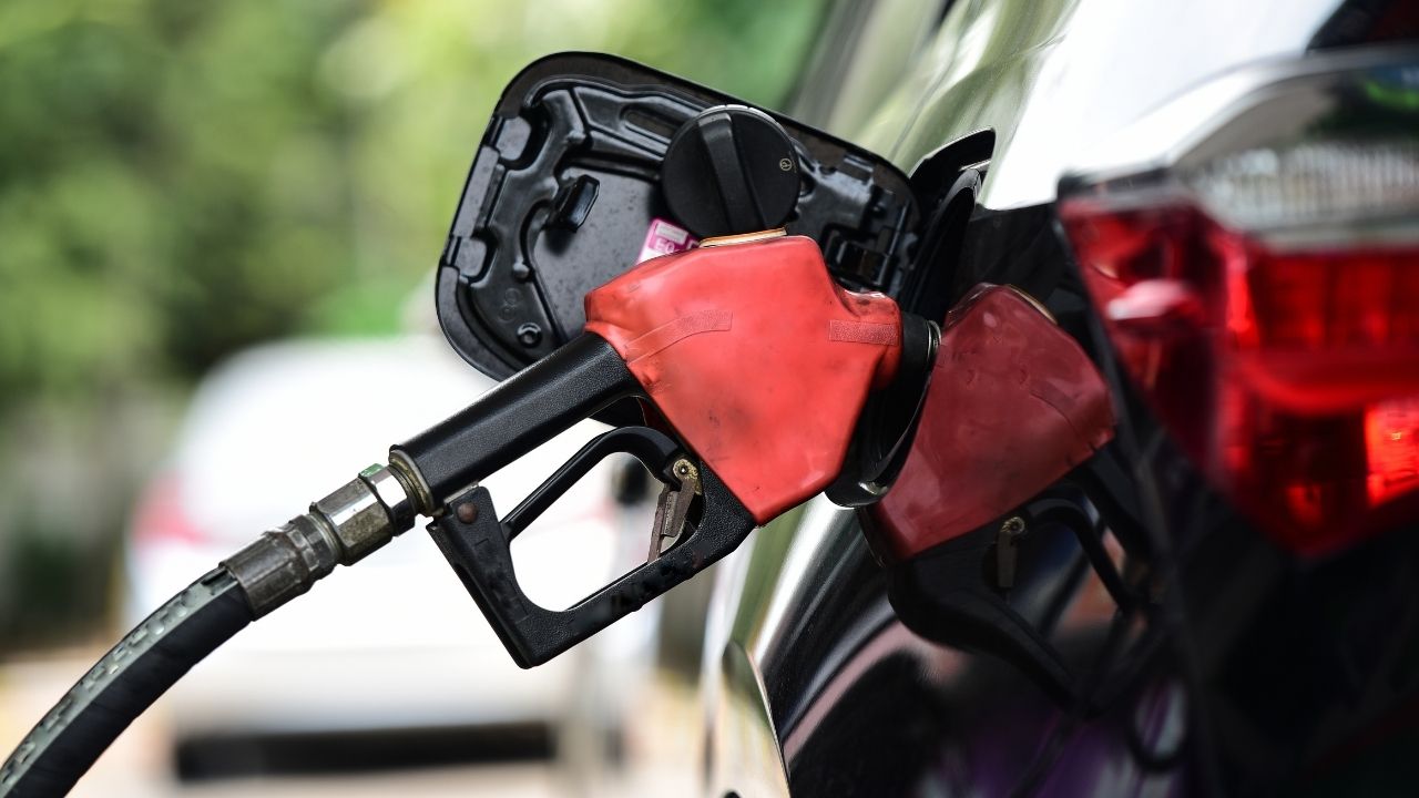 caro carburante: aumentano i prezzi
