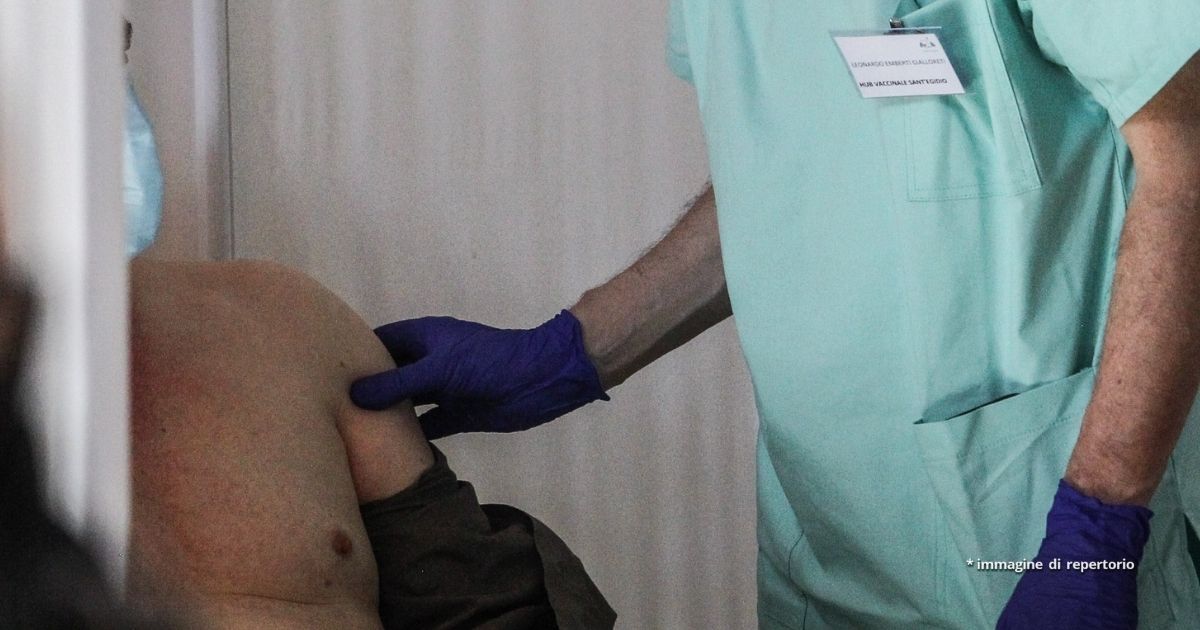 falsi vaccini arrestato medico a ravenna