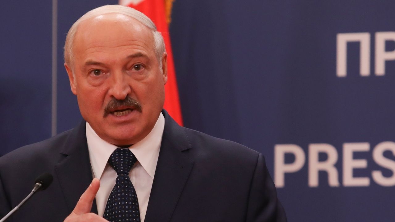 lukashenko minaccia l'europa