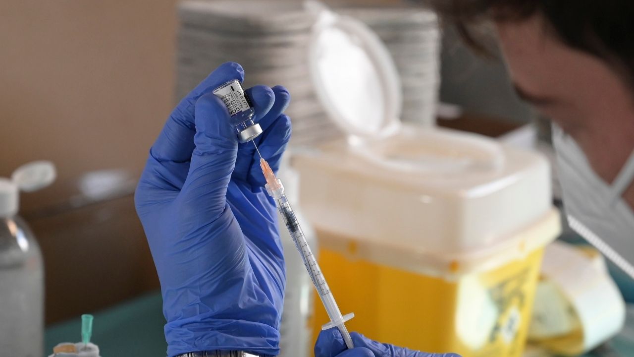 Cancro, BioNTech ci lavora su: “Possibile vaccino entro 2030” Cancro, BioNTech ci lavora su: “Possibile vaccino entro 2030”