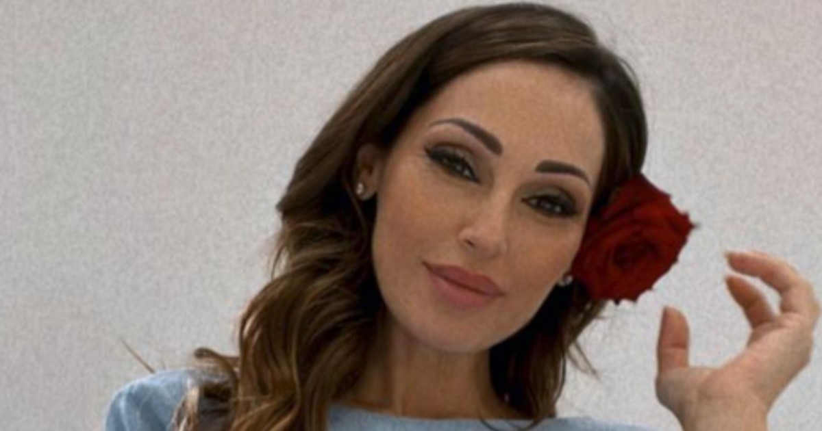 Anna Tatangelo e Livio Cori: su Instagram la cantante racconta la ritrovata fiducia nell’amore