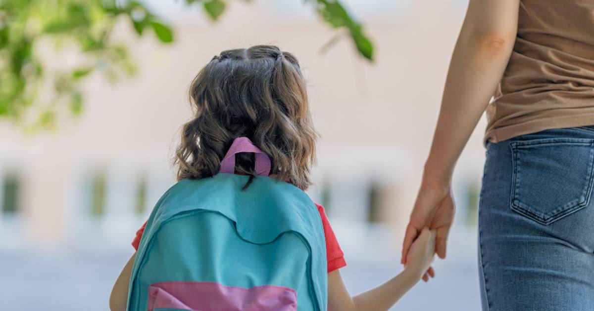 Assegno unico per i figli, cosa succede se un solo genitore presenta la domanda: la risposta dell’Inps