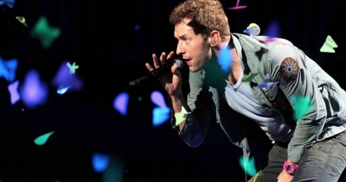 Chris Martin dei Coldplay, l’ammirazione per i Maneskin: “Volevamo fare una loro cover alla finale di X Factor”