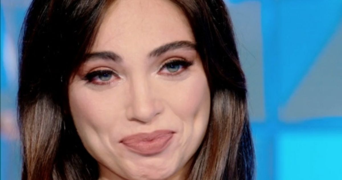 Lorella Boccia racconta il suo parto: “Ho subito una lacerazione importante”, la vita da mamma della ballerina