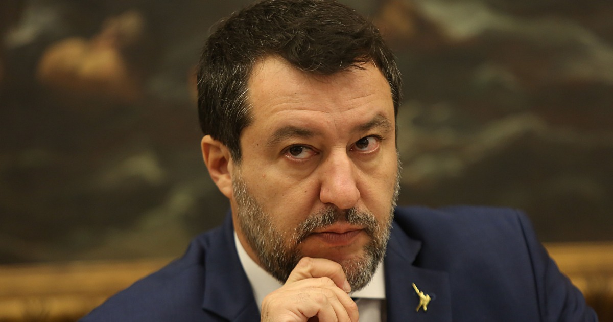 Matteo Salvini contatta i leader delle altre forze politiche per decidere il “dopo Mattarella”
