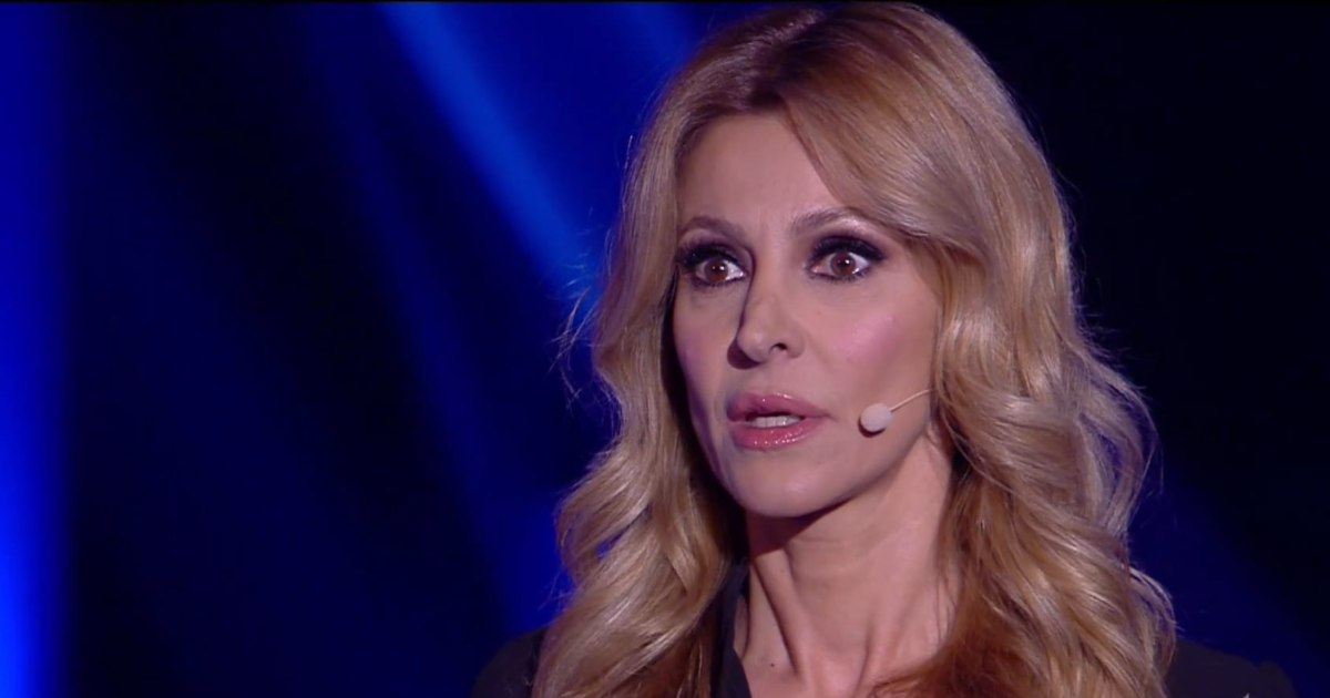 Adriana Volpe chiamata a commentare il caso Katia Ricciarelli: "Vedrai venerdì, intervengo eccome"