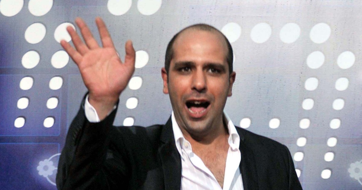 Checco Zalone: l'amore per Mariangela Eboli, le figlie e la famiglia del super ospite di Sanremo 2022