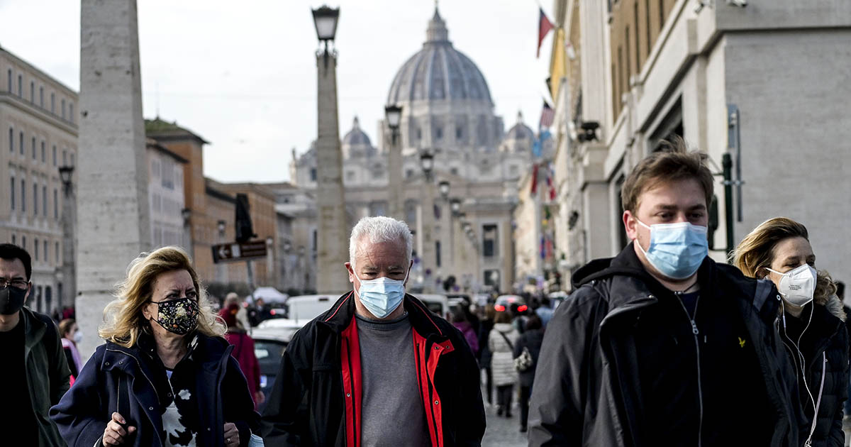 Covid, mezza Italia in zona gialla e una regione si avvicina all’arancione: la situazione nel Paese
