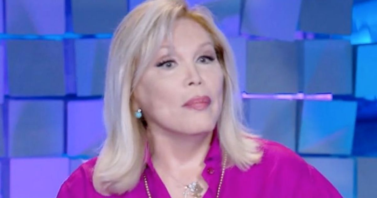 amanda lear operata al cuore