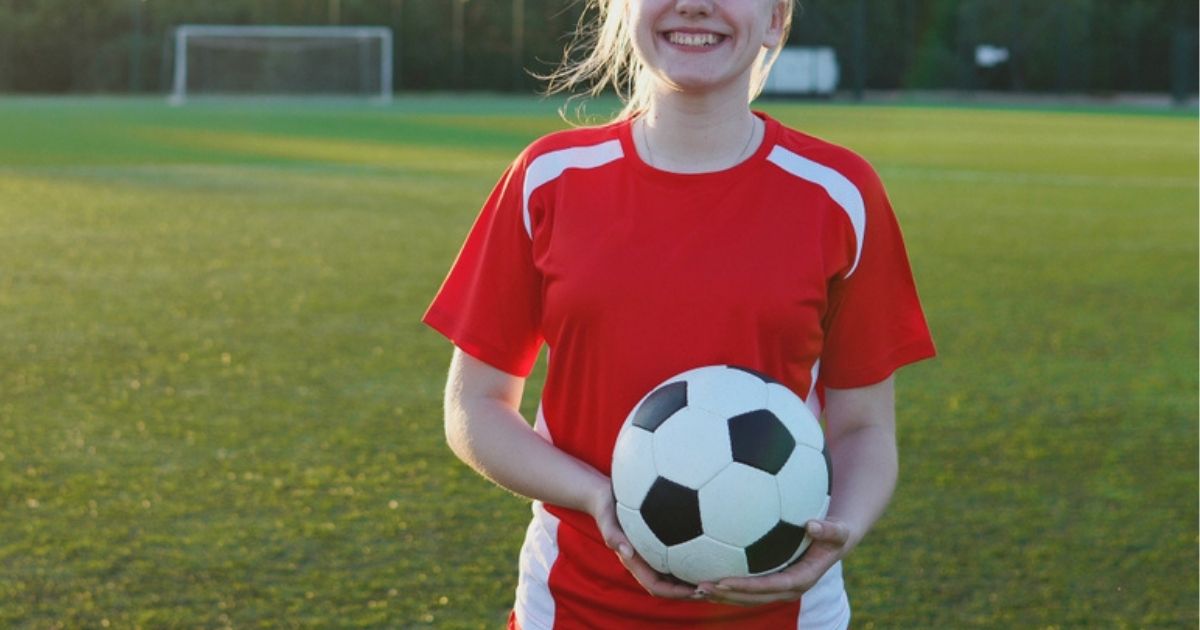 Bimba respinta da scuola calcio, il cugino ammesso: indignazione a Brescia, interviene la calciatrice Girelli