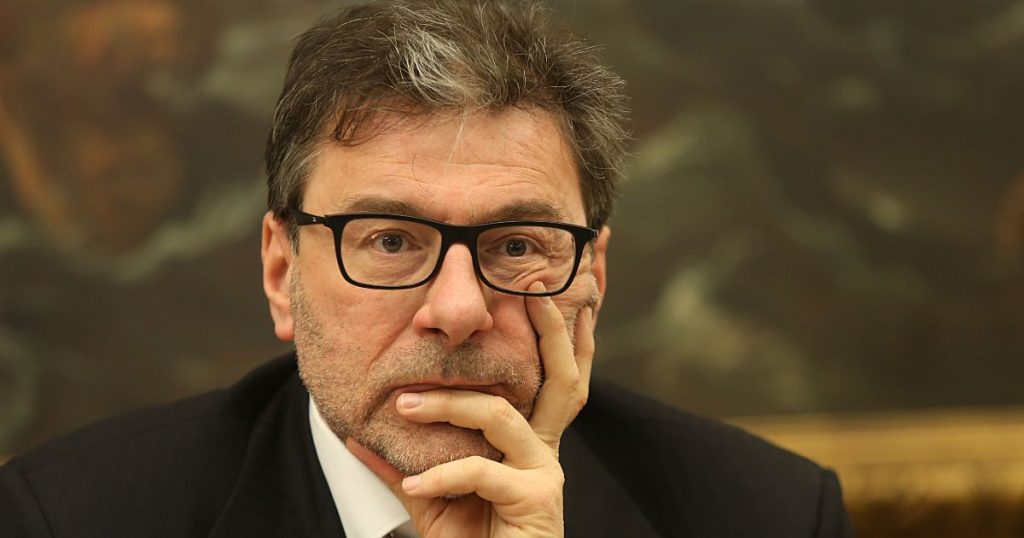 Ministro Giorgetti pronto alle dimissioni: il Mattarella bis spacca Lega, Governo e centrodestra