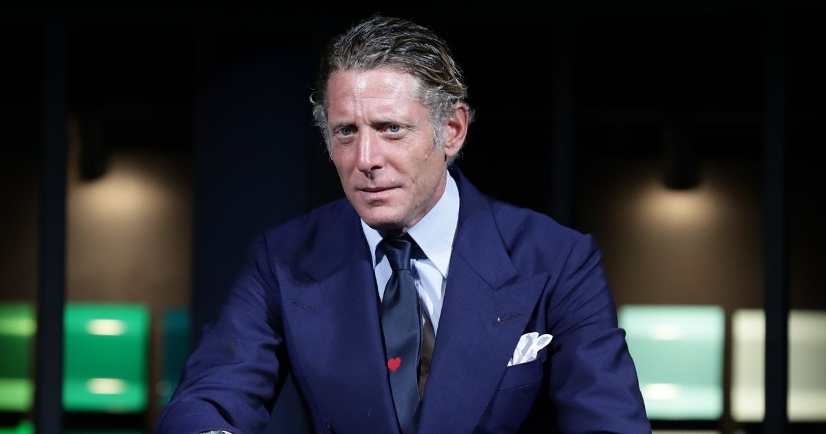 Lapo Elkann e la nuova vita dopo il matrimonio con Joana Lemos. Innamorati e felici in Portogallo