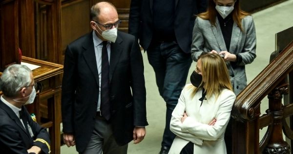 Quirinale, si cerca un accordo per la quarta votazione: tramonta l’opzione Casellati, la maggioranza in bilico Quirinale, si cerca un accordo per la quarta votazione: tramonta l’opzione Casellati, la maggioranza in bilico