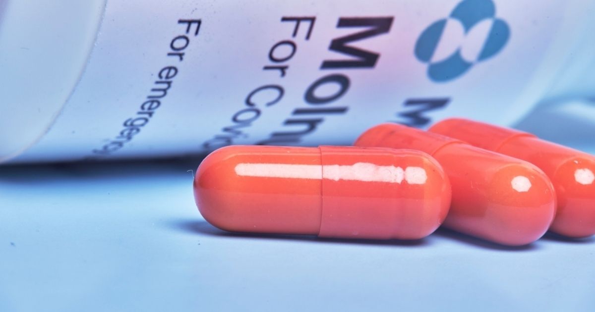Covid, da oggi in commercio la pillola Molnupiravir di Merck per i soggetti non ospedalizzati