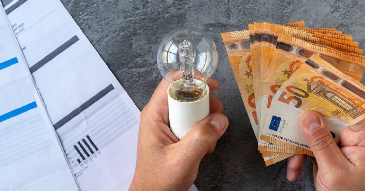 Bollette luce e gas, come fare per rateizzare i pagamenti: chi può richiedere questa soluzione