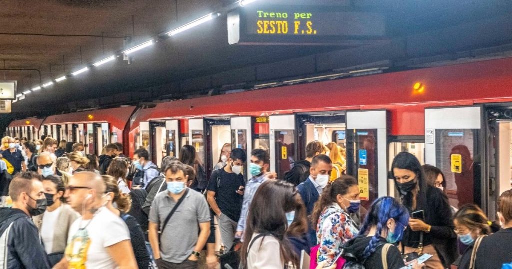 Sciopero generale dei trasporti venerdì 14 gennaio: inizio, fine, fasce protette e modalità