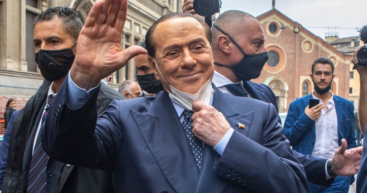 Silvio Berlusconi, il Centrodestra si espone e lo vuole come Presidente della Repubblica: “È la figura adatta”