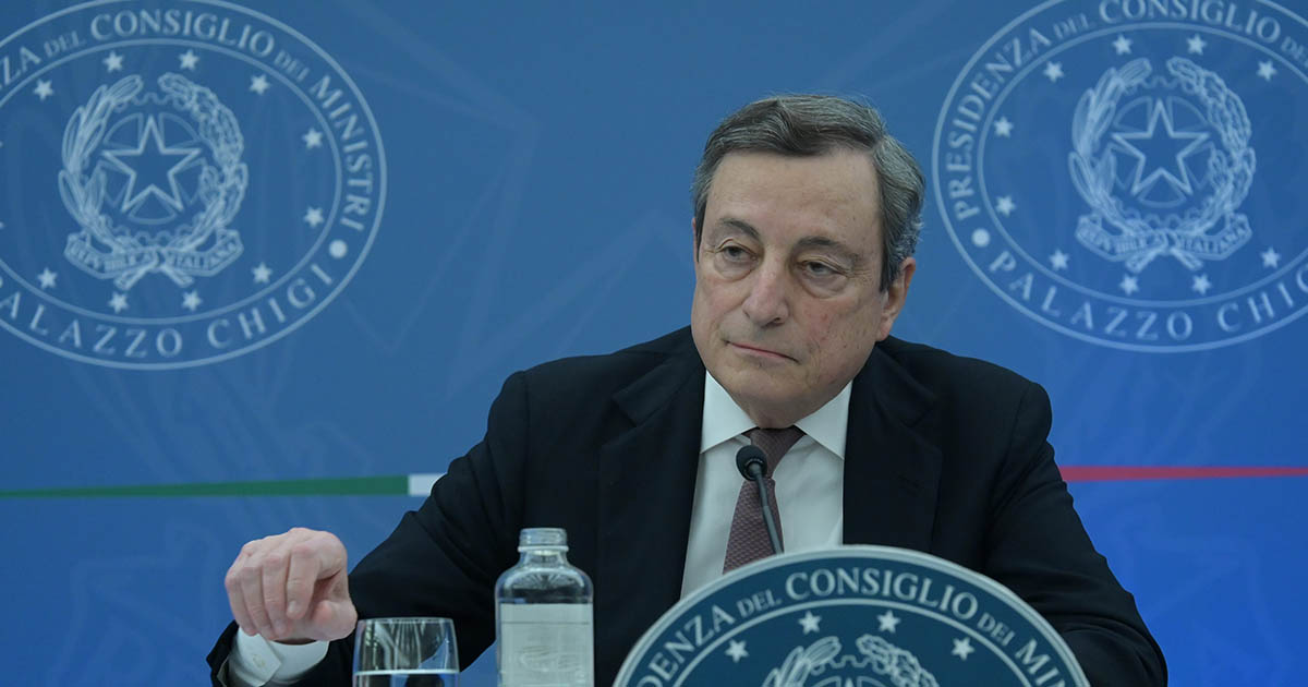 Guerra Ucraina, Draghi sul passo di Mosca: "Il Governo condanna l'attacco della Russia", presto altre misure