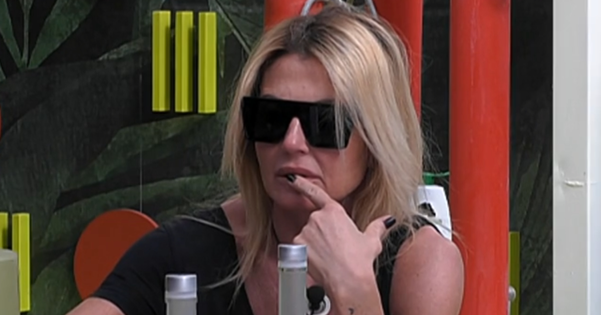 Nathaly Caldonazzo preoccupata per la squalifica al GF Vip: i gieffini spifferano cos'ha detto di grave