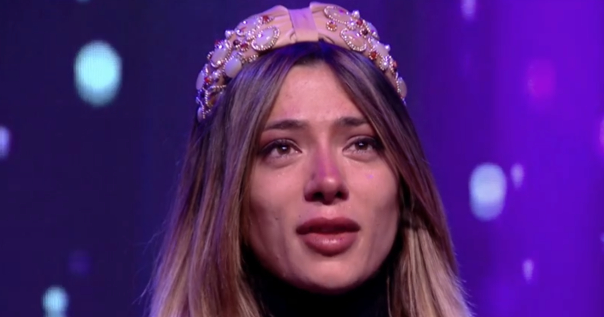 Soleil Sorge in lacrime al Grande Fratello Vip: la commovente sorpresa degli autori all'influencer