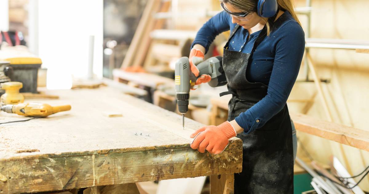Lavoro, crolla l'occupazione femminile nel Sud Italia: i drammatici dati di Confcommercio e il divario dall'Europa