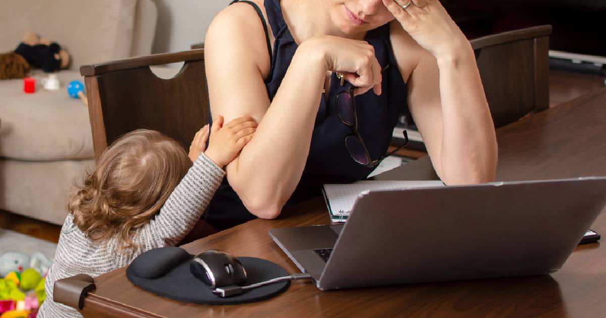 Più lavoro e meno mimose: l'allarmante situazione dell'occupazione femminile e i dati sulle discriminazioni