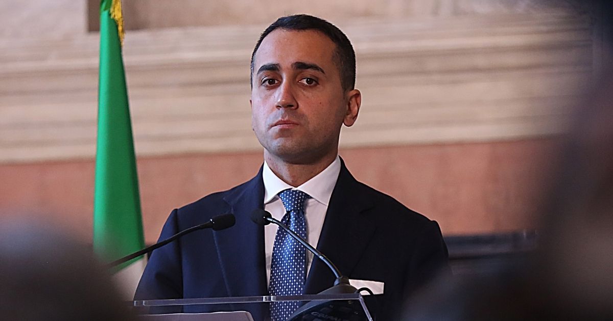 Luigi Di Maio si dimette dal Comitato di Garanzia: terremoto nel M5S dopo l'elezione di Mattarella