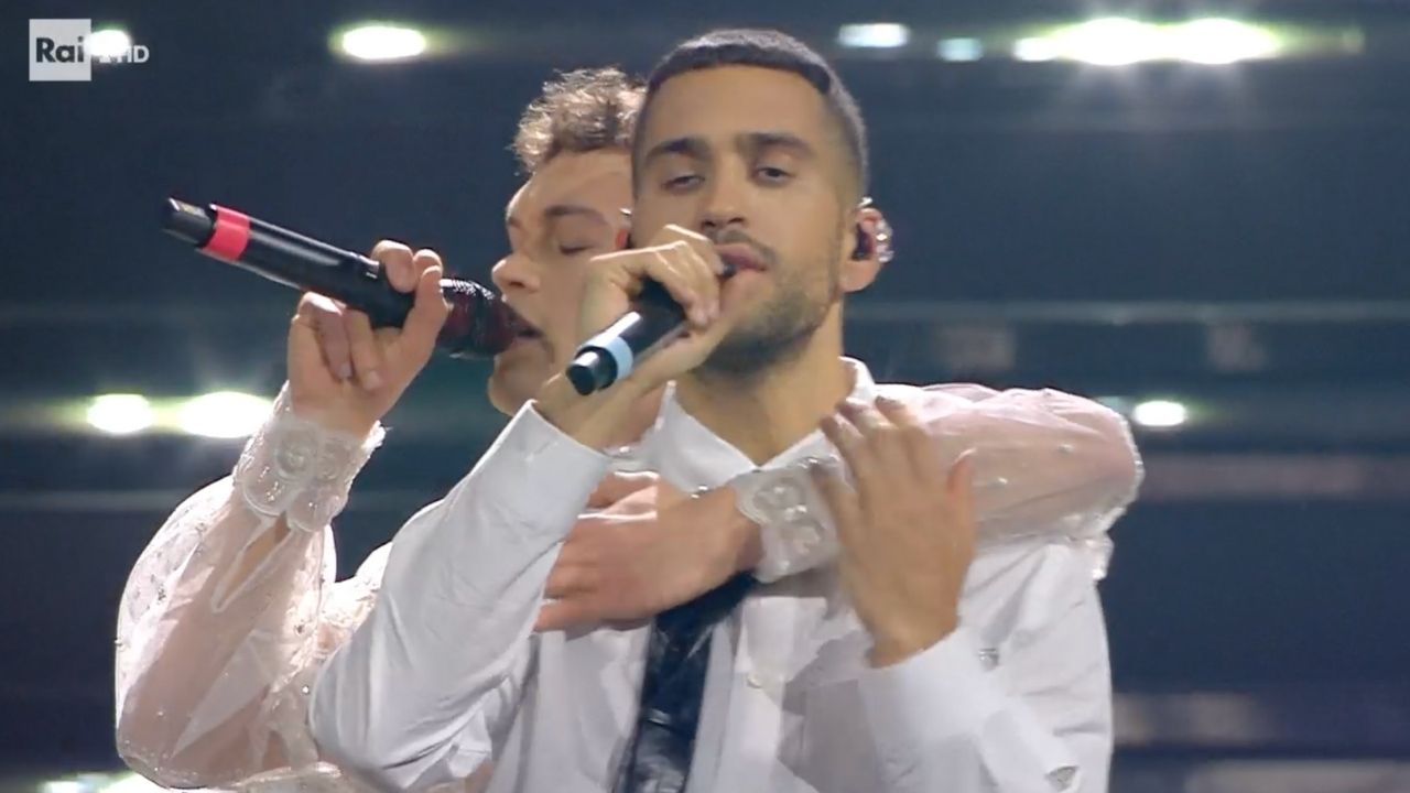 Mahmood e Blanco e la reazione dei genitori: cosa hanno detto le famiglie dei cantanti dopo il Festival