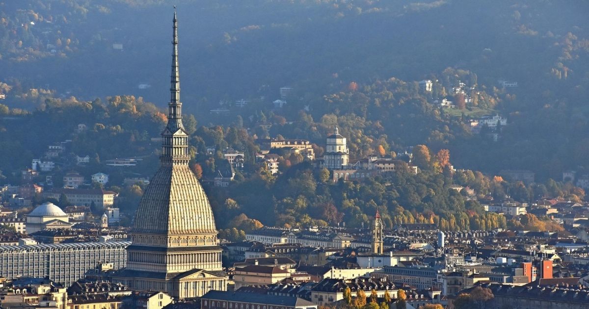 Mole Antonelliana: la storia del monumento simbolo di Torino e del Museo del Cinema, come visitarla e i prezzi