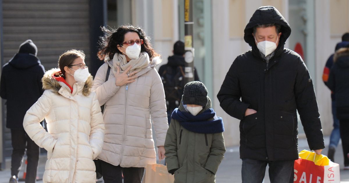 Vaccino anti Covid-19 verso il richiamo annuale, Magrini dell'Aifa: "Non ci sarà una quarta dose"