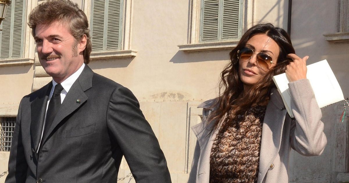 Flavio Cattaneo marito di Sabrina Ferilli, chi è: la carriera dell'imprenditore e il matrimonio segreto a Parigi