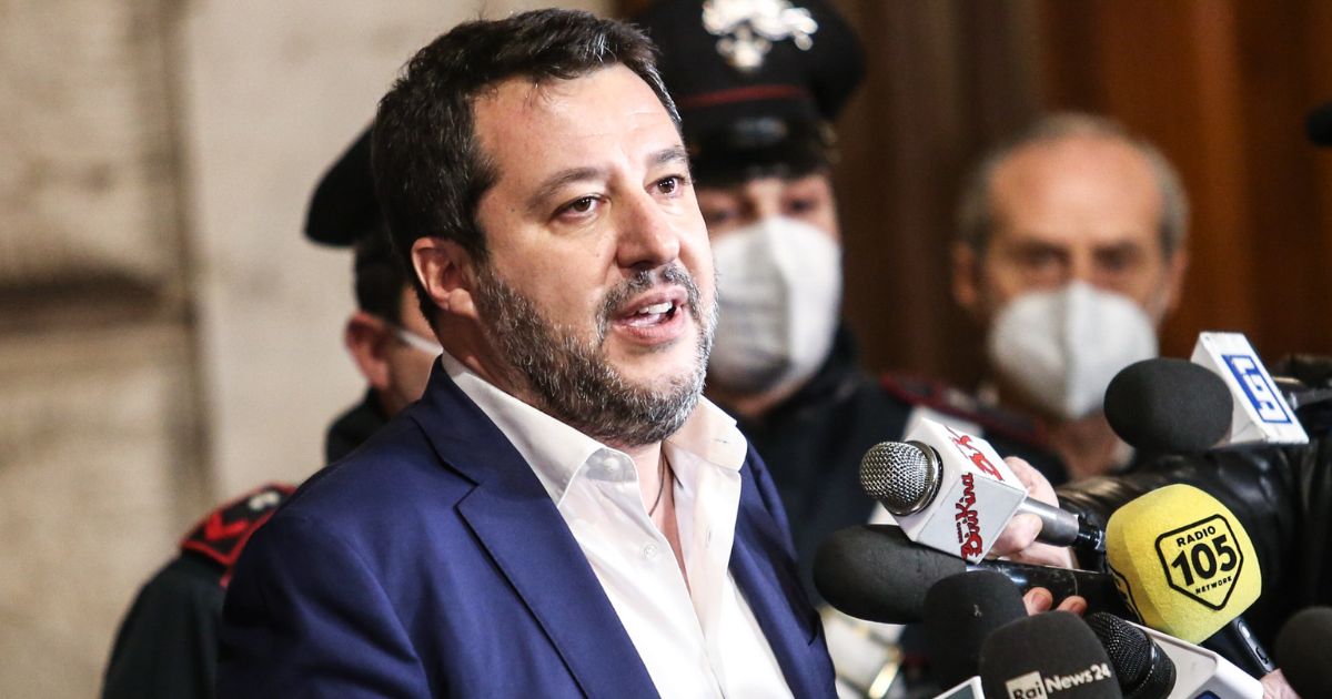 Matteo Salvini positivo al Covid, il leader della Lega non ci sarà al giuramento del Presidente Mattarella