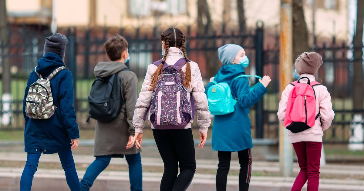 Scuola, nuove regole in arrivo da lunedì: cosa cambia per quarantene e didattica a distanza