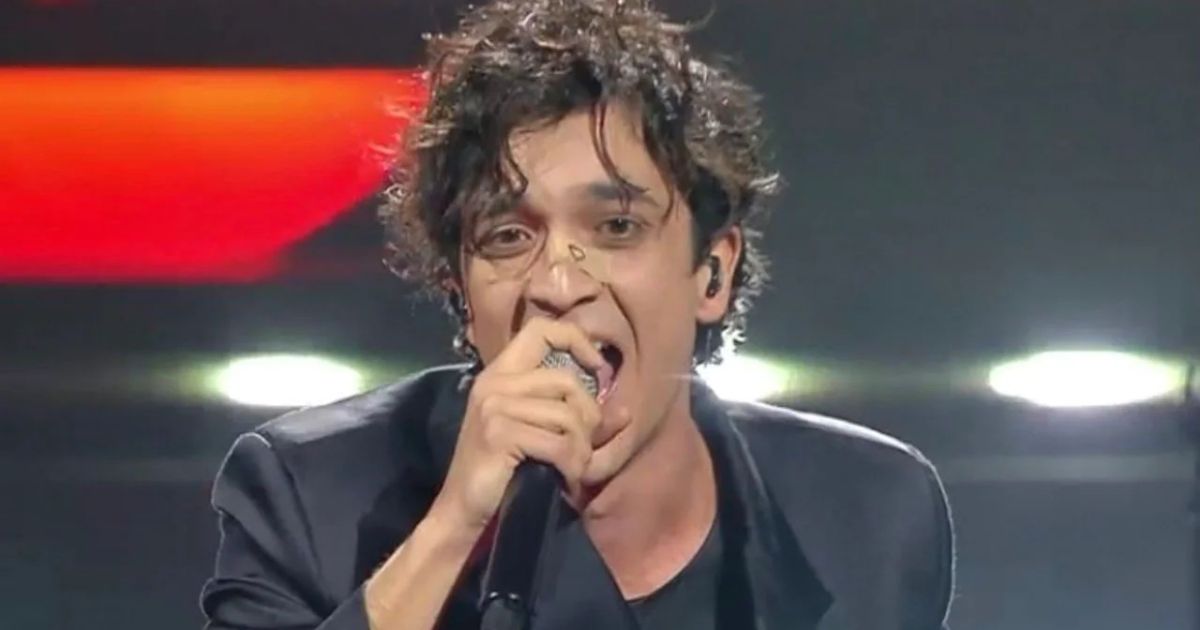 Tananai chi sono i genitori e la fidanzata dell'ultimo classificato a Sanremo 2022 e idolo del web